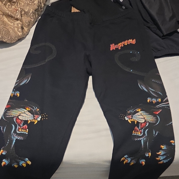 Supreme Black Panther Print Sweatpants Size L - Picture 1 of 2